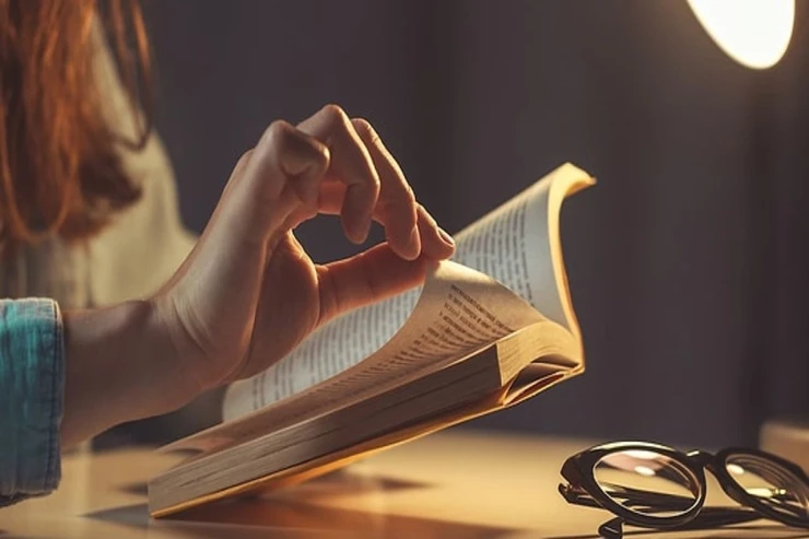 Yuxuda kitab oxumaq  nə deməkdir?