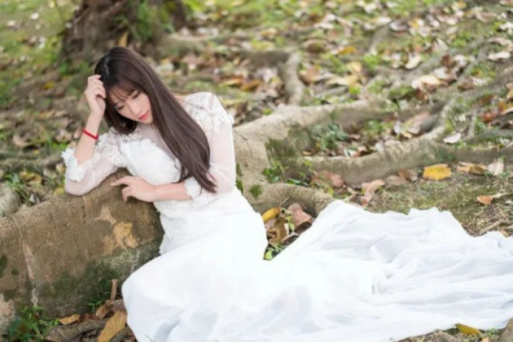 Qadın onun hesabına dəbdəbəli yaşayan  sevgilisini məhkəməyə verdi 