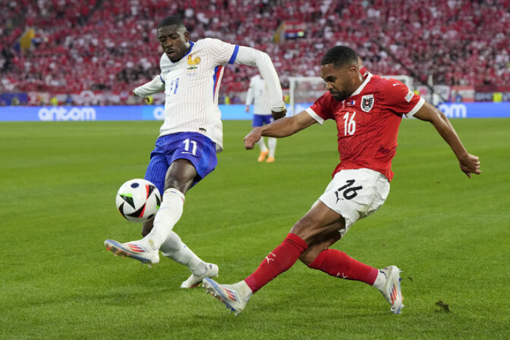 Avstriya-Fransa oyununda  bir qol   vuruldu