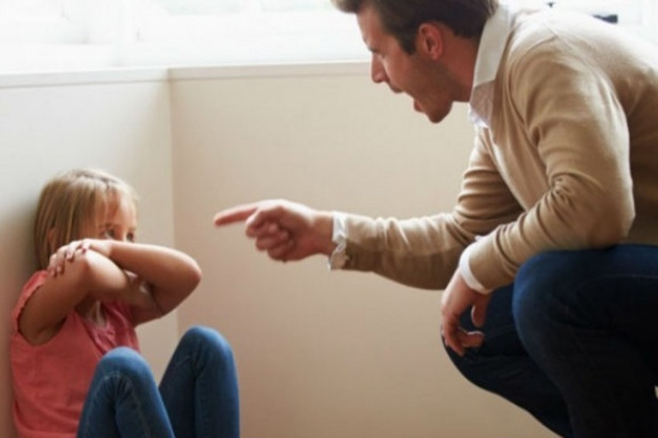 Yeniyetmə uşağın  valideynlərinin etdiyi MƏŞHUR SƏHVLƏR 