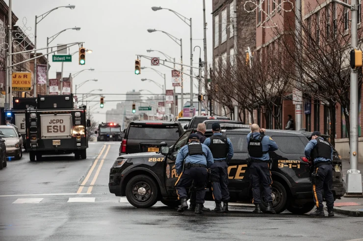 ABŞ-də atışma:  4 nəfər öldü, 14 nəfər yaralandı