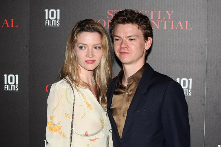 İlon Maskın keçmiş arvadı ulduz aktyora  ərə getdi