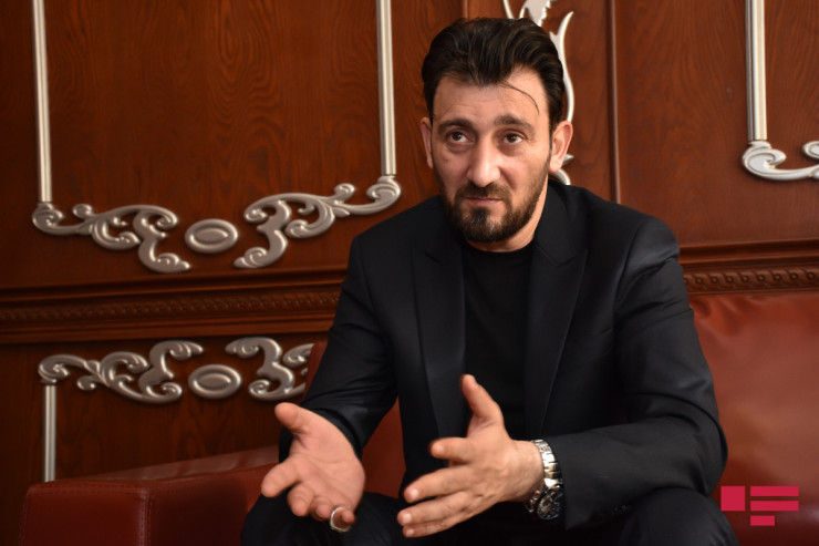 Aydın Sanidən ŞOK AÇIQLAMA:  Özünü çöldə qoyan "xanımcığazlar"...