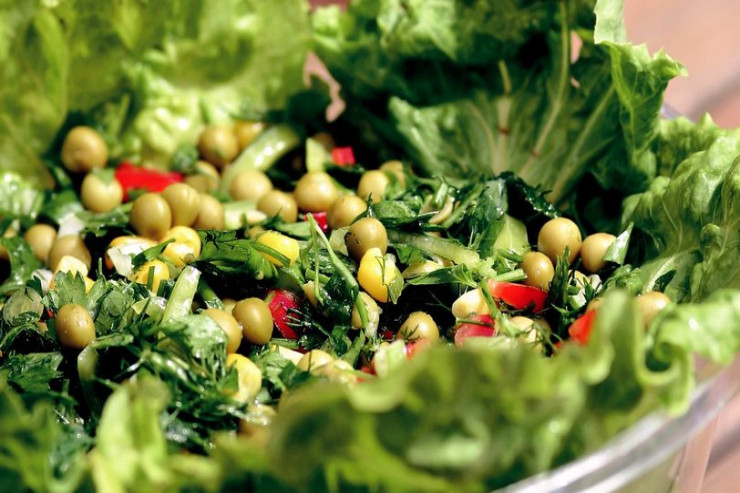 5 dəqiqədə dadlı salat  necə hazırlamaq olar?