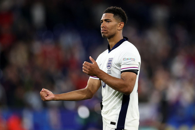 Bellinqem Sloveniya ilə oyunda Keyni söyüb 