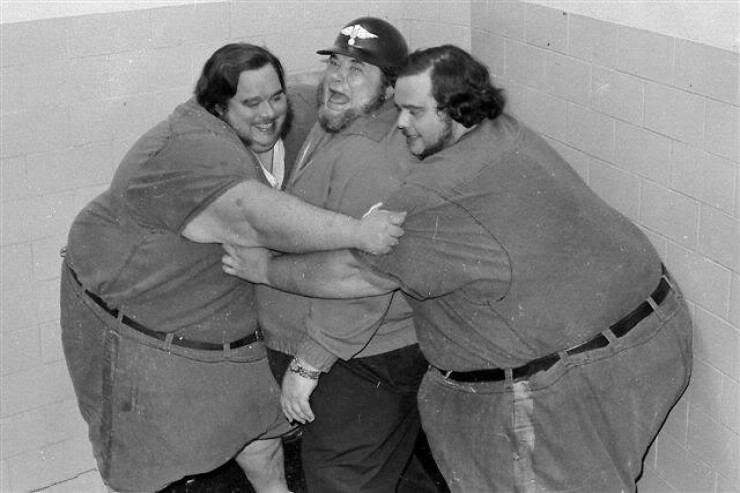 Dünyanın ən ağır əkizləri:  328 və 338 kilo