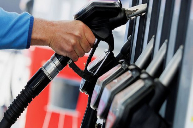 Sərnişinlərlə yanacaqdoldurma məntəqəsinə daxil olan sürücülərin cəriməsi nə qədərdir? - CAVAB 