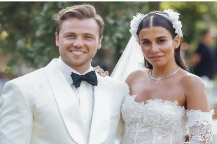 Məşhur aktyor bu qızla evləndiyinə görə  qınanıldı