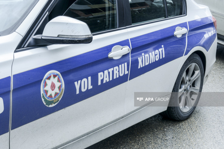 Bakıda avtomobil piyadanı vuraraq komaya salıb 