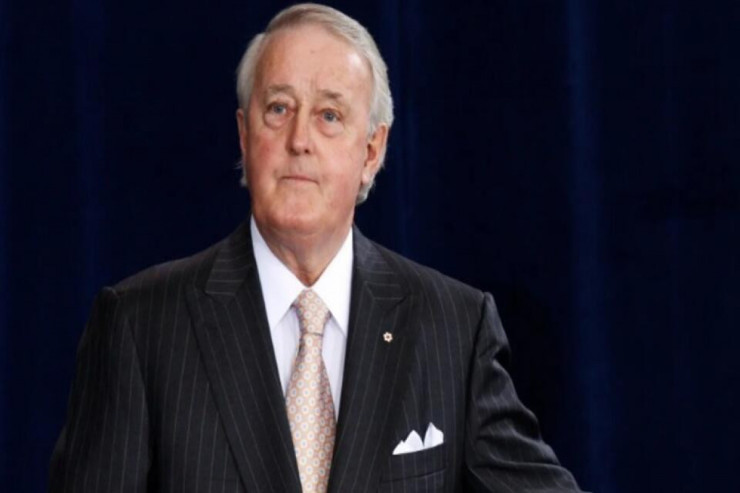 Bu ölkənin keçmiş baş naziri vəfat etdi