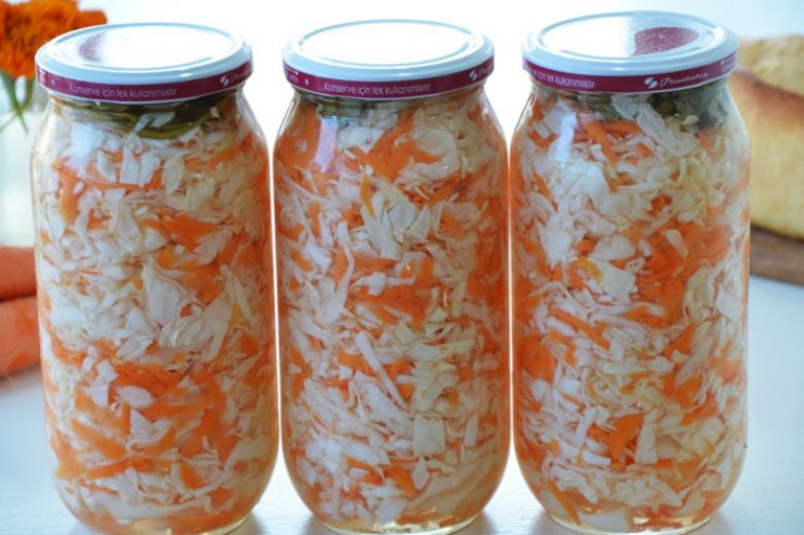 Kələm turşusu ilə necə arıqlamaq olar? - DİETOLOQ AÇIQLADI 