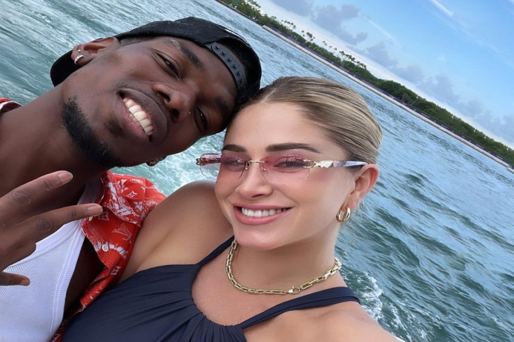 Poqba 4 il  oyundan kənarda   qaldı - arvadının şəxsi arxivindən  FOTOLAR  