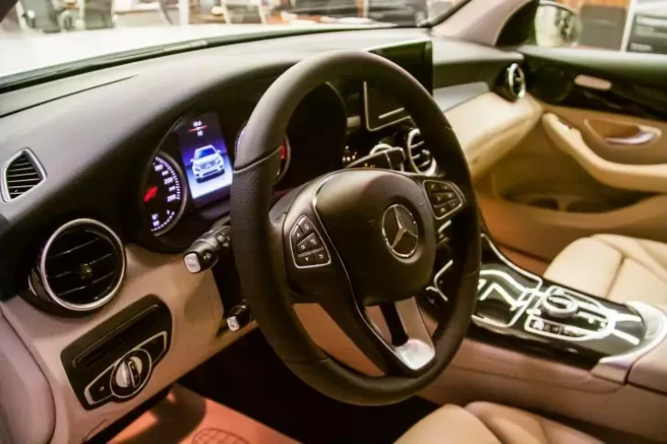 Qışda avtomobilin salonunu vaxtaşırı soyutmaq  lazımdır – SƏBƏB  