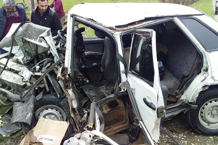 Hacıqabulda AĞIR QƏZA:  5 yaralı var