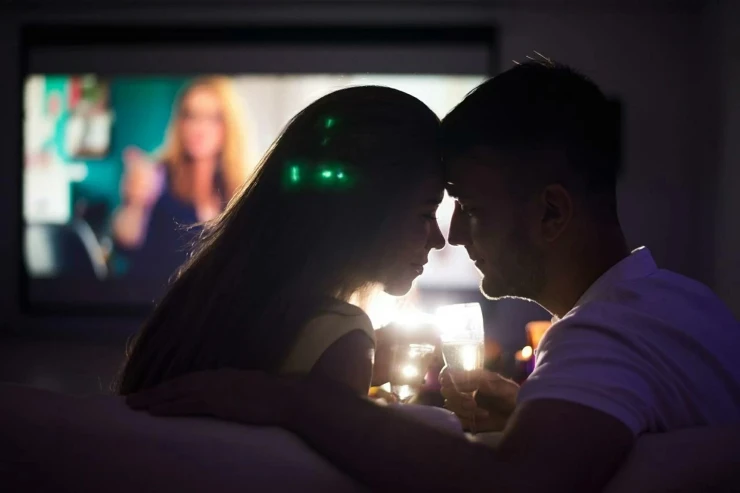 Tanış olduğu qızla kinoya getmək istədi, başına OYUN GƏLDİ  - Azərbaycanda