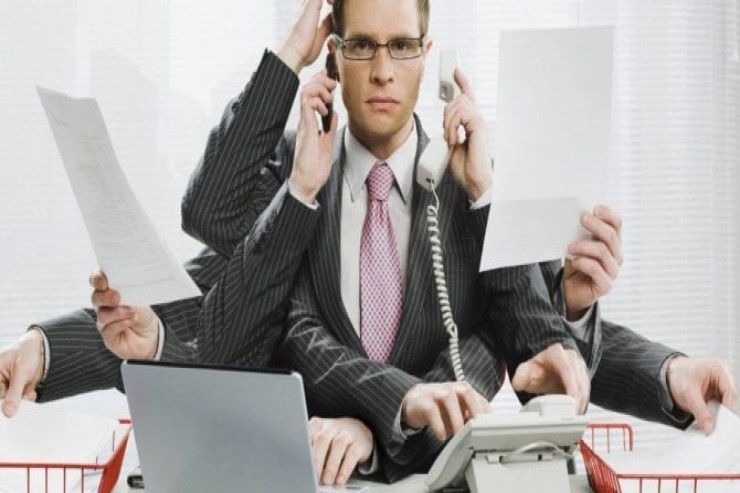 Müdirə  “yox” demədən   istəyini rədd etməyin YOLU