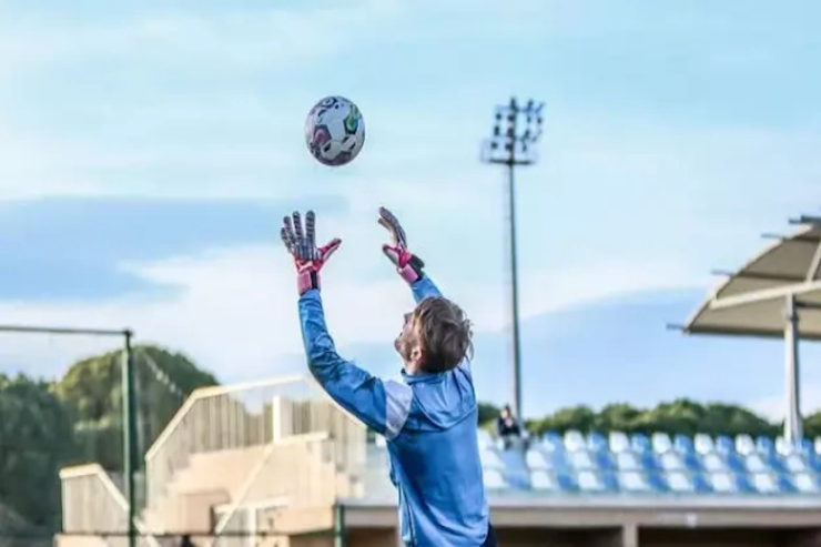 Futbol oyunu  50:0 hesabı   ilə başa çatdı