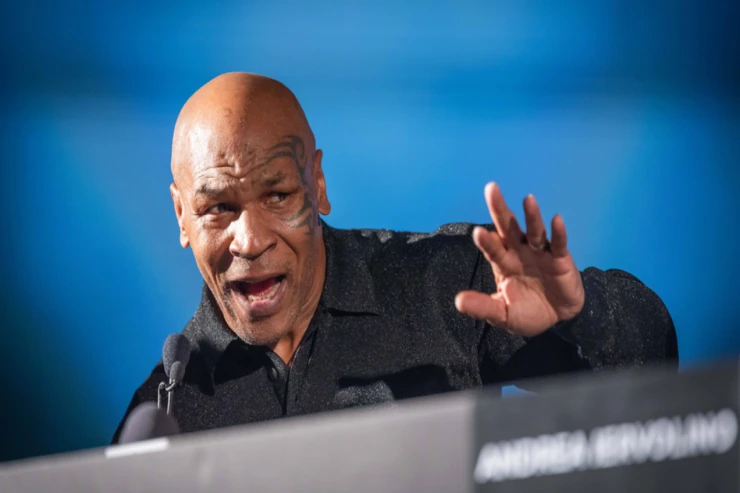 Döyüşə hazırlaşan Mayk Tayson iki şeydən  imtina etdi 