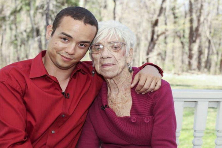 Niyə  yaşlı qadınlar gənc kişilərə   üstünlük verirlər? - MARAQLI SORĞU NƏTİCƏLƏRİ