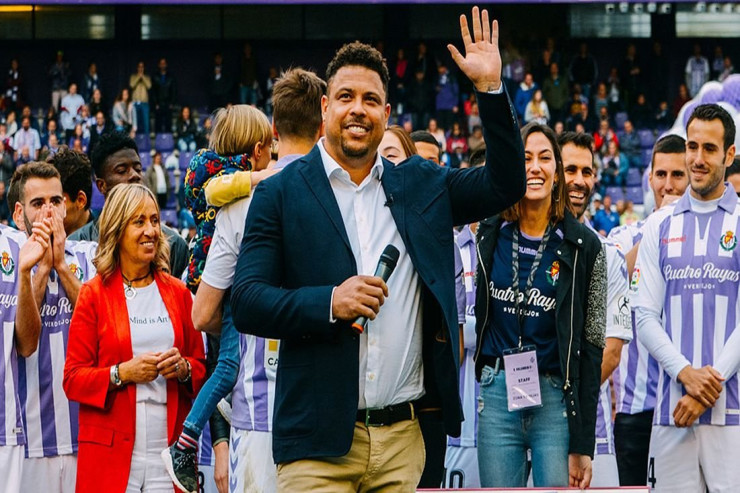 Ronaldonun klubu La Liqaya qayıtdı 