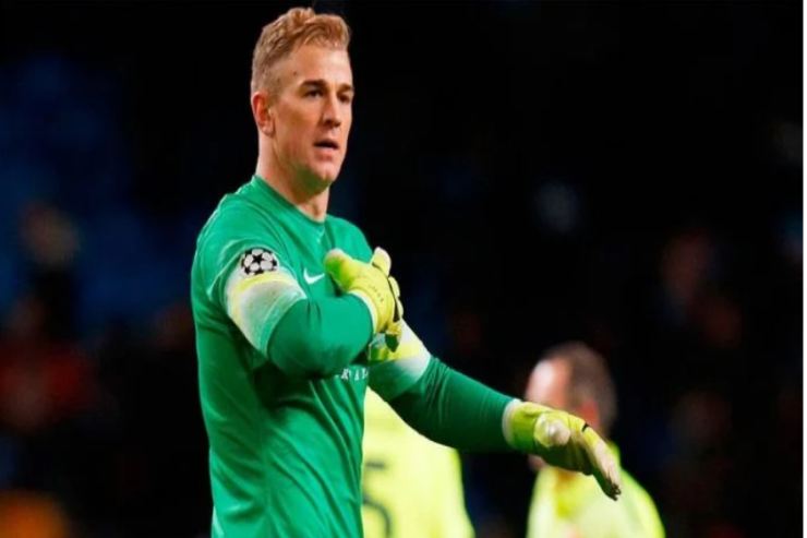 "Mançester Siti"nin keçmiş qapıçısı karyerasını bitirdi 