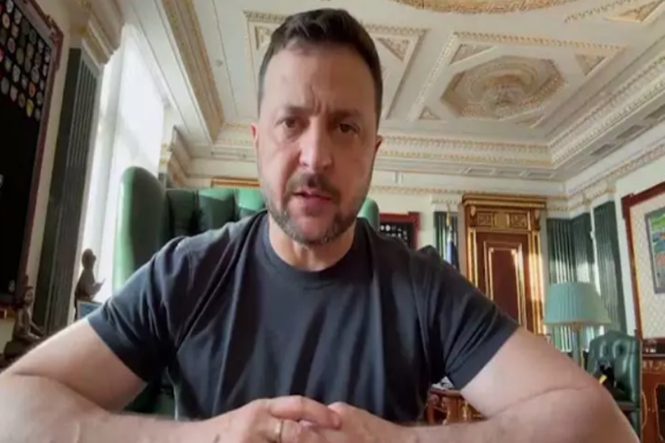 Zelenskinin mühafizəçisi Rusiya qoşunları Kiyevə girərsə, təslim olmağı   təklif edib - İDDİA 