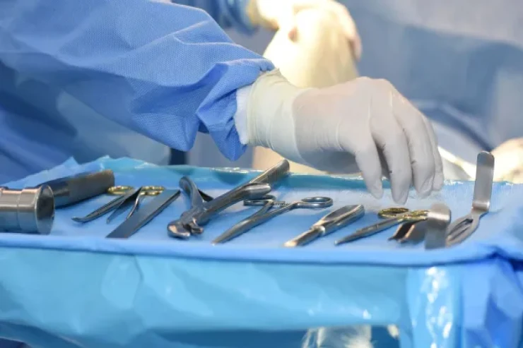 İnsan başını  transplantasiya etmək   mümkün olacaq