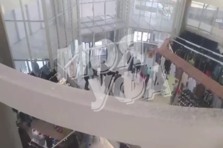 Rusiyada ticarət mərkəzində azərbaycanlılar arasında dava olub 