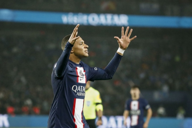 PSJ "Real"a görə Mbappenin maaşını kəsdi 