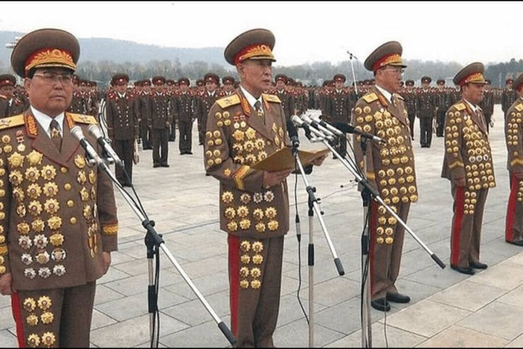 Bu ölkədə generalların  niyə bu qədər çox medalı var? - MARAQLI SƏBƏB 