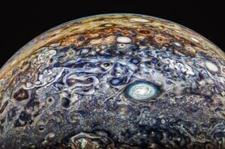 NASA Yupiterin yeni ən aydın fotolarını  yaydı