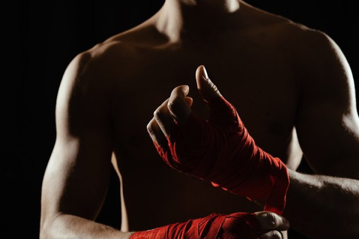 Gənc boksçu məşq zamanı öldü 