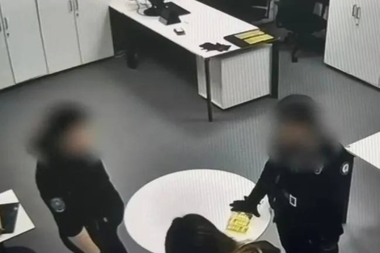 Həbs edilən hərbi attaşedən götürülən  70 kiloqram qızıl kimindir?