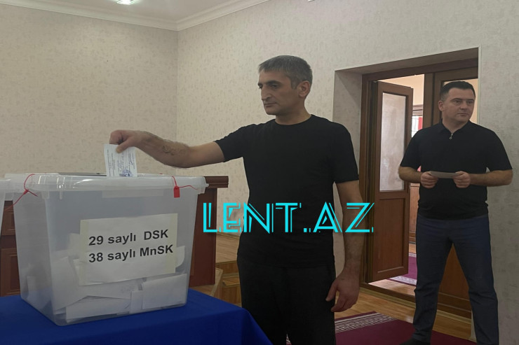 Bakıda məhkumlar SƏS VERİR  -VİDEO 