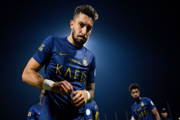 "Qalatasaray"ın keçmiş oyunçusu  “Əl-Nəsr”dən getdi