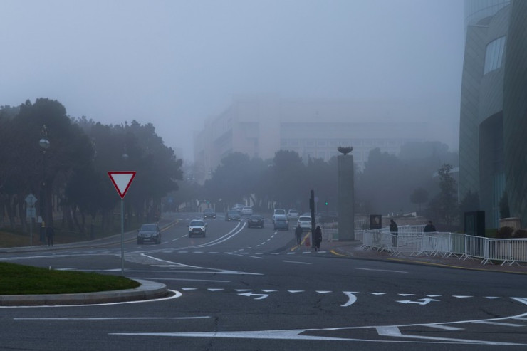 Bakıdakı tozlu havanın  səbəbi AÇIQLANDI 