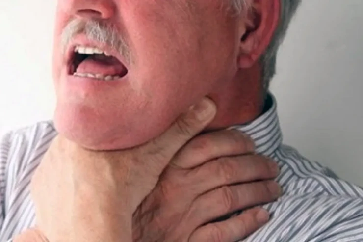 Bakıda kişi yeməkdən boğulub öldü 