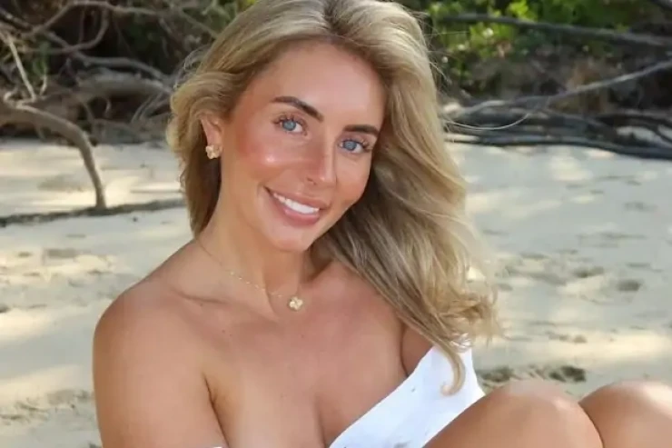 Porno aktrisanı soyub şantaj etdilər