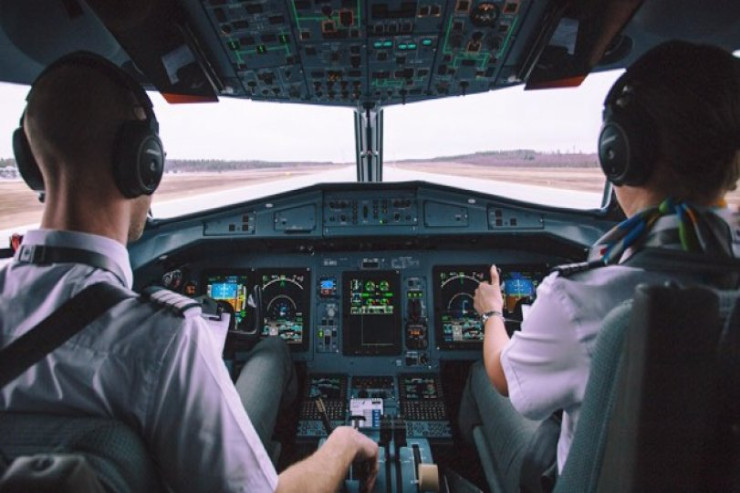 Pasportsuz uçuş:  Pilotların hüquqi məsuliyyəti
