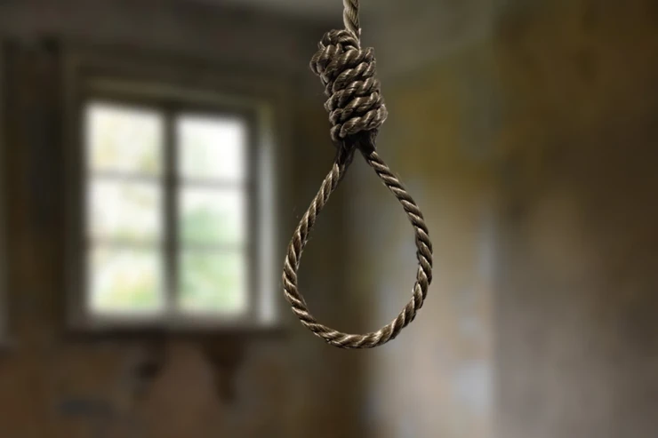 Zərdabda  spirtli içki aludəçisi   özünü asdı