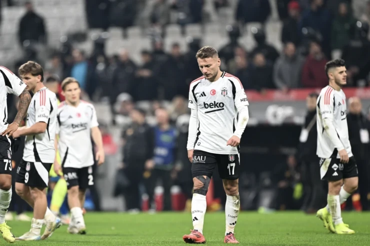 “Beşiktaş”   kubokla vidalaşdı