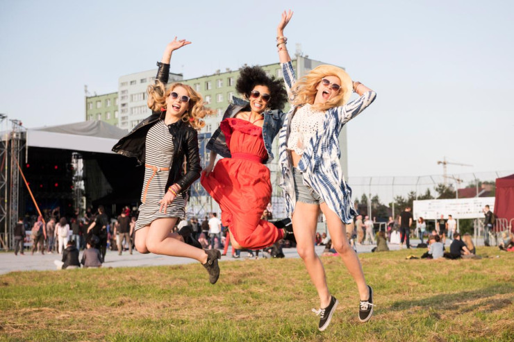 Aprelin 4-nün  ŞANSLI BÜRCÜ:   Ulduzlar sizə görün nələr vəd edir... 