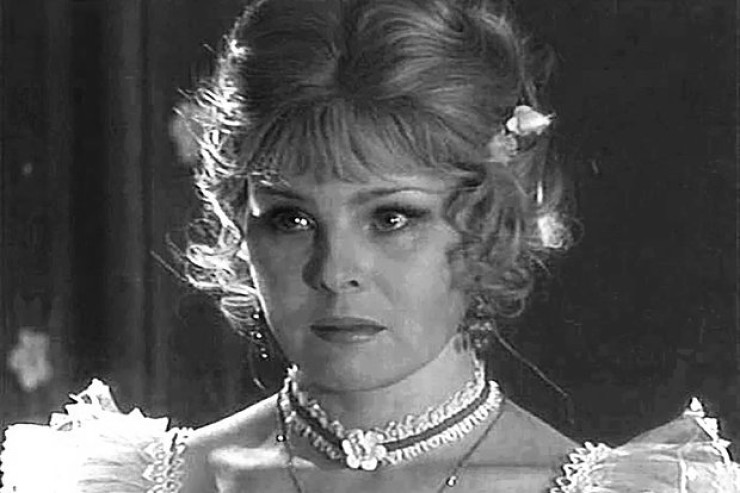aktrisa Lyudmila Suvorkina
