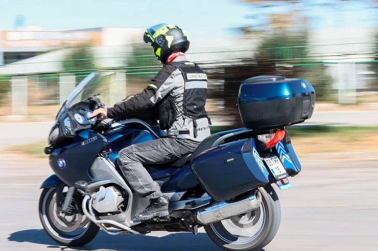 Bakıda motosiklet sürücüsü həbs edildi - POLİSDƏN ƏMƏLİYYAT  -VİDEO 