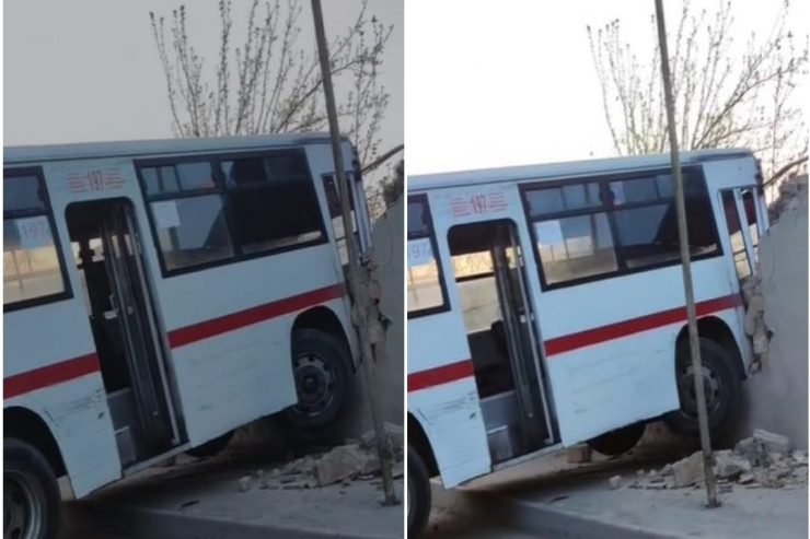 Bakıda marşrut avtobusu qəza törətdi - VİDEO 