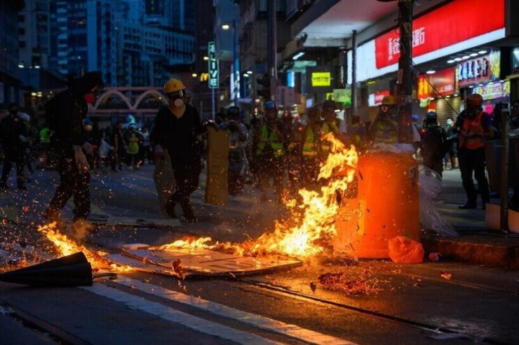 Qocalar evində YANĞIN: 20 nəfər öldü 