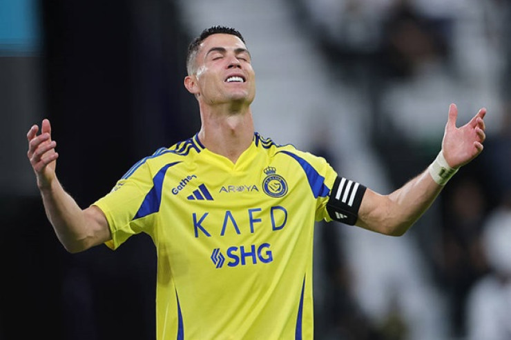 Ərəb klubundan Ronaldoya daha 2 illik müqavilə  TƏKLİFİ