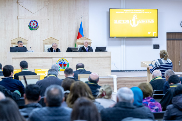 Ermənilərin yandıraraq öldürdüyü 39 günlük körpə ilə bağlı videomateriallar  məhkəmədə nümayiş etdirildi