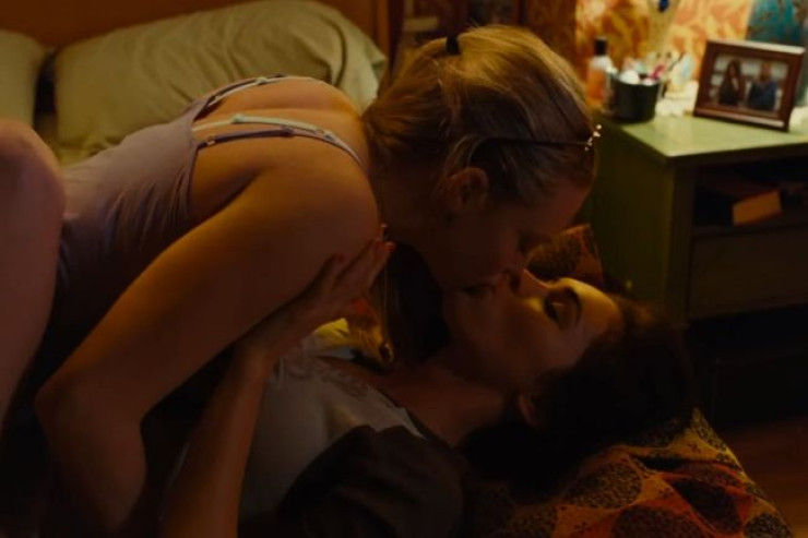  "İyrənc idi":   Bu aktyorlar ekrandakı öpüşlərinə  nifrət edirlər və...