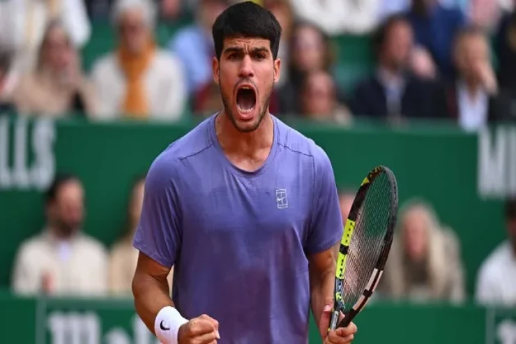 21 yaşlı tennisçi karyerasında 40 milyon dollardan çox  qazanıb